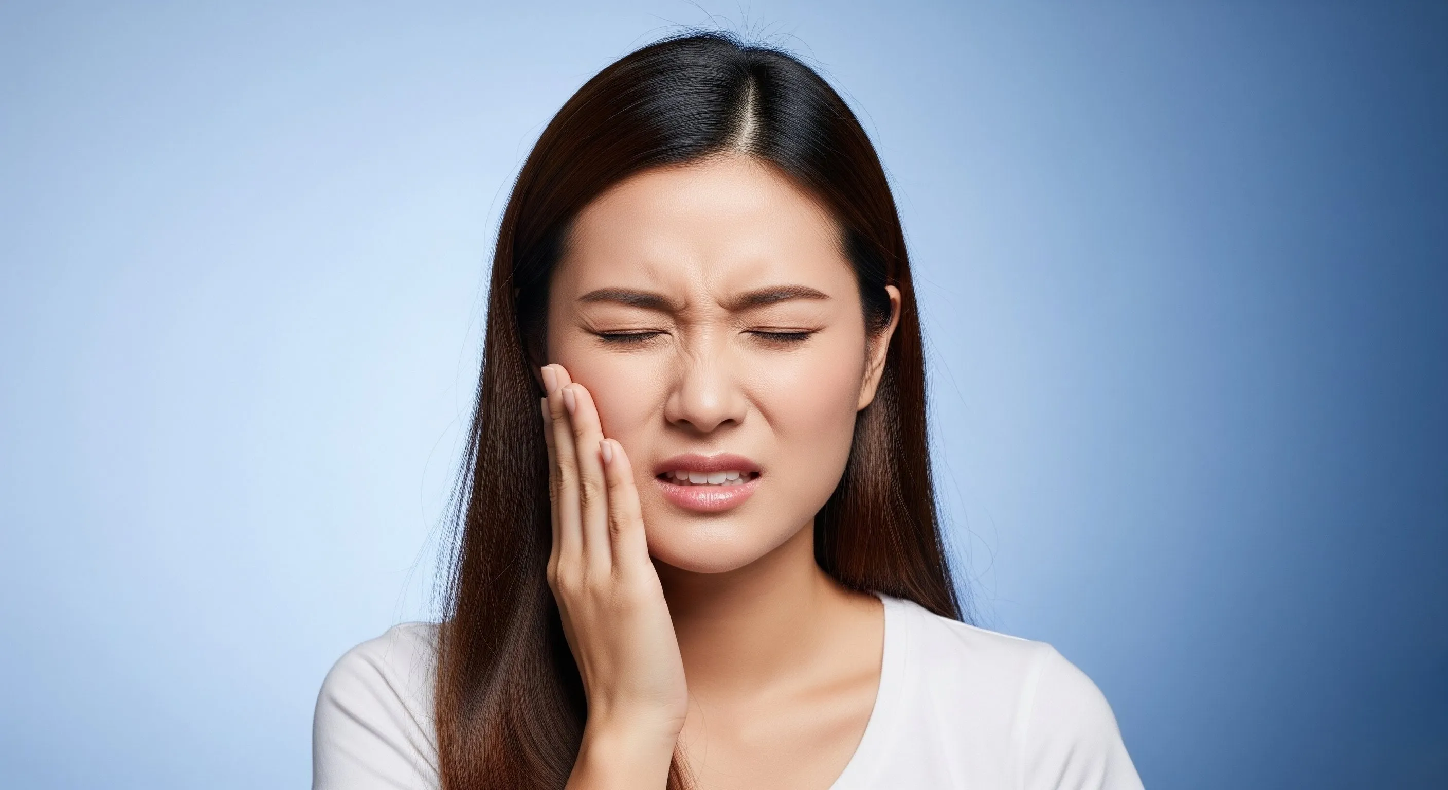 Emergency dentist treating a patient same-day at Meadows Dental Care, Austin TX